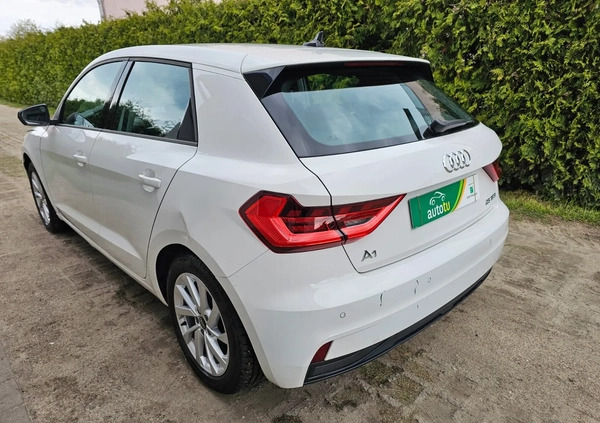 Audi A1 cena 51900 przebieg: 12000, rok produkcji 2022 z Chodzież małe 172